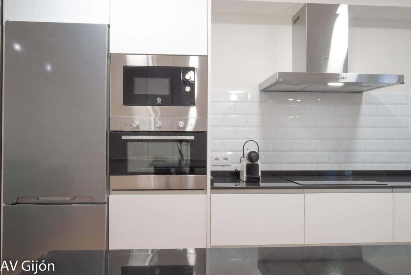 Apartamento La Playa 17 Gijón Dış mekan fotoğraf
