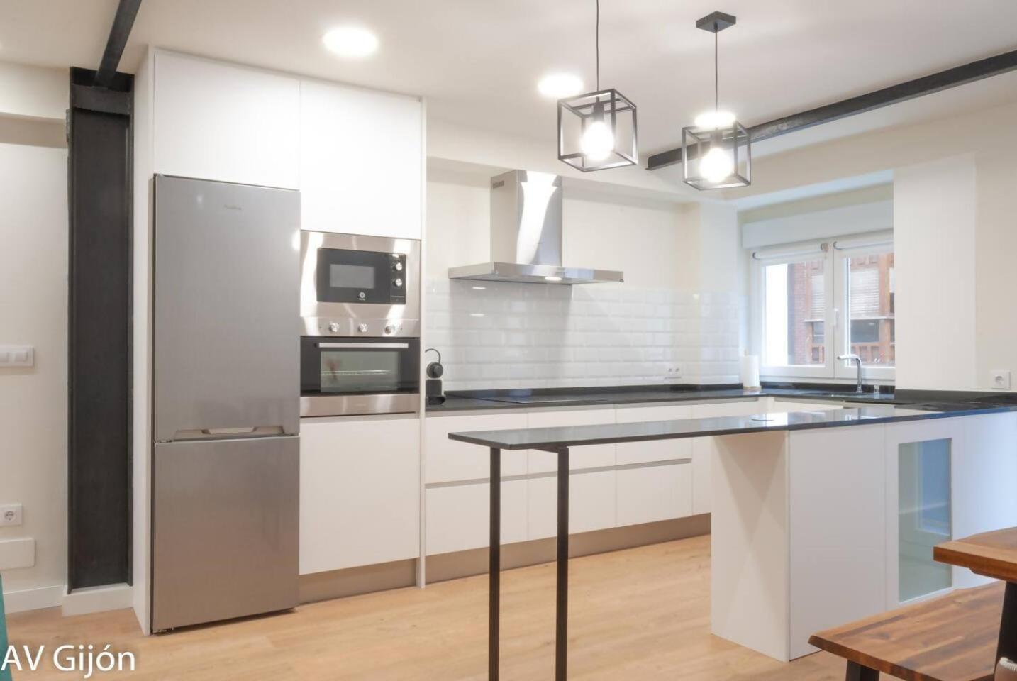 Apartamento La Playa 17 Gijón Dış mekan fotoğraf