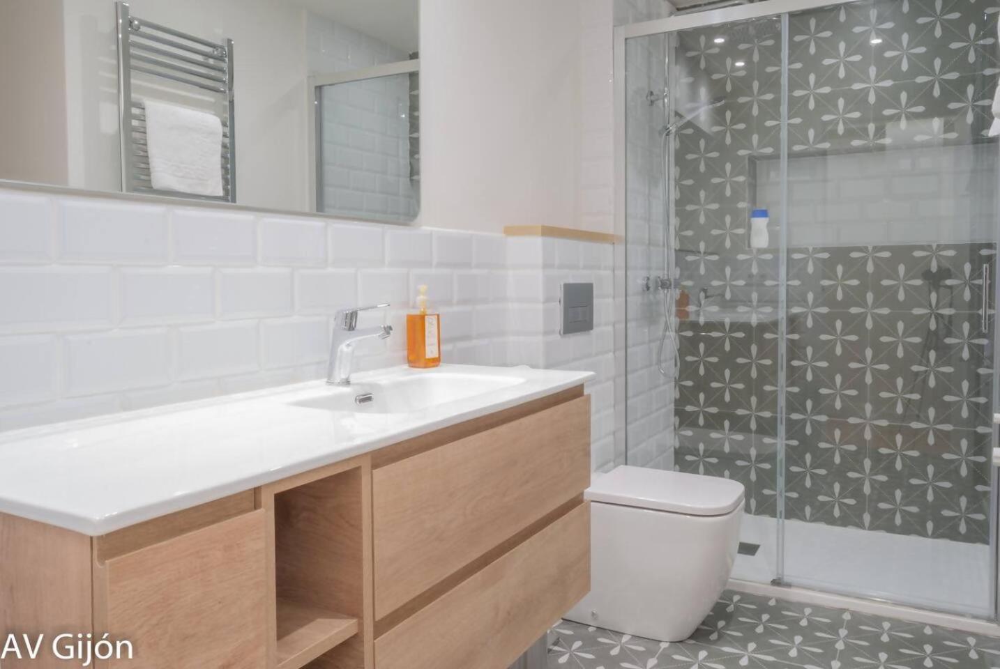 Apartamento La Playa 17 Gijón Dış mekan fotoğraf